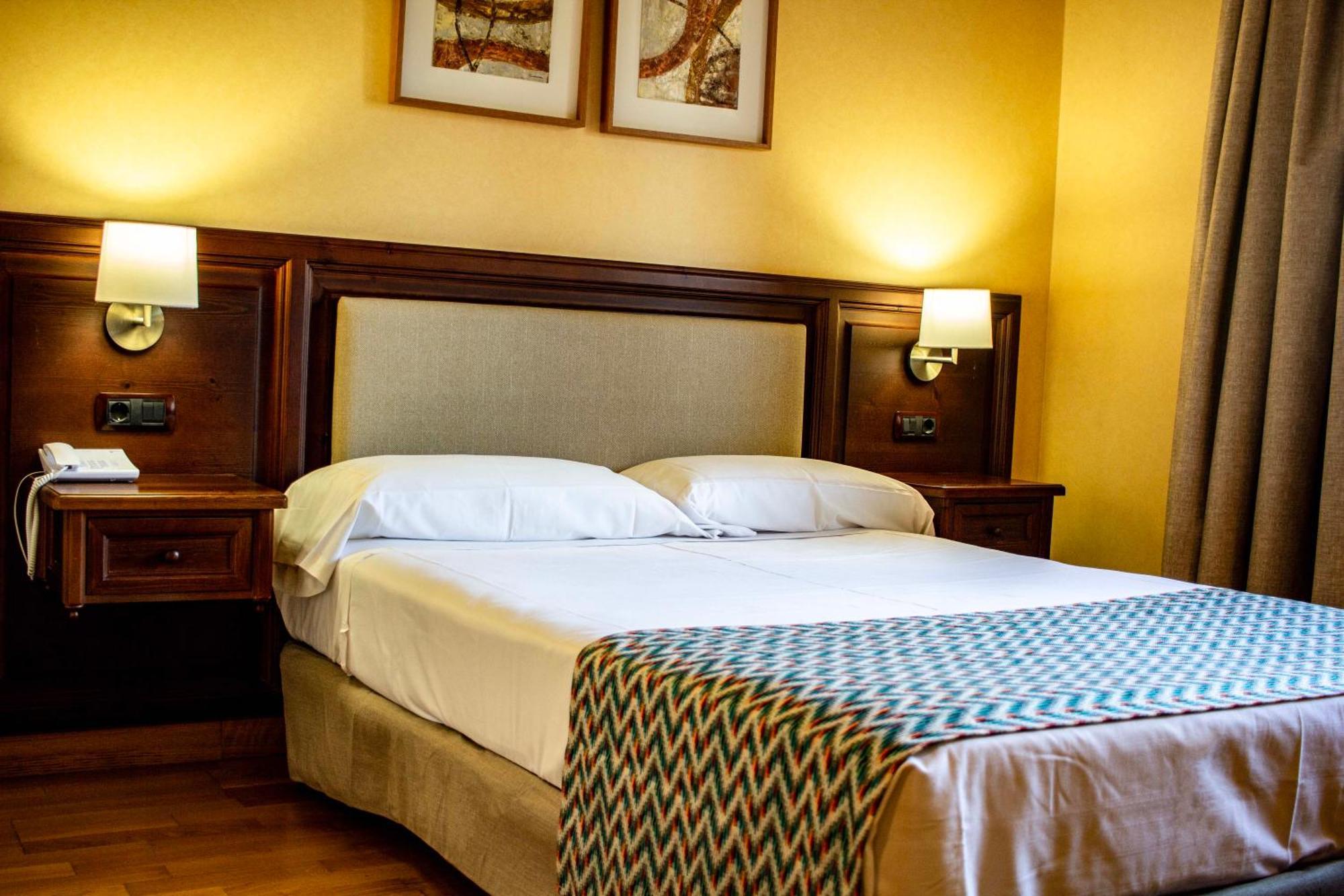 Hotel Spa Tudanca Aranda Fuentespina Екстер'єр фото