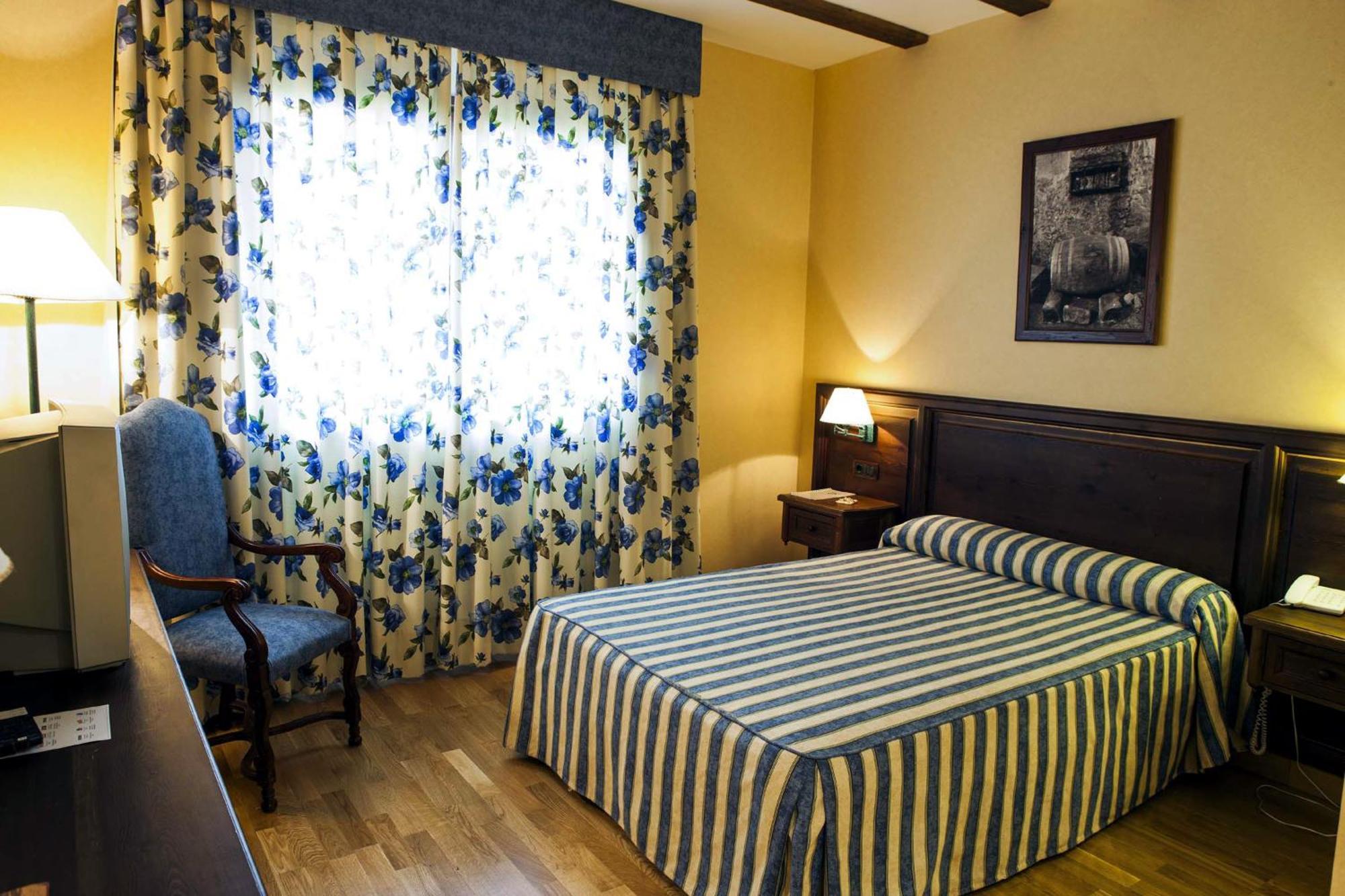 Hotel Spa Tudanca Aranda Fuentespina Номер фото